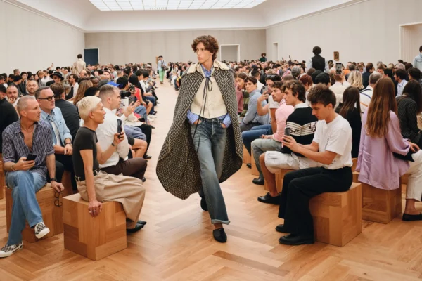 WE ARE FASHION REVOLUTION